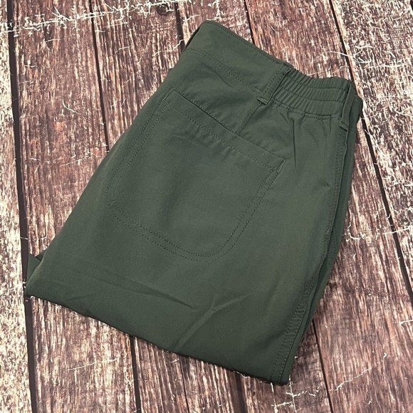 Athleta Palisades Ankle Pants Women Army Green Nylon Tapered Leg Size 6 (30X26) - Picture 1 of 13